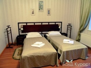 Полулюкс