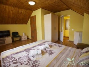 Супериор с балконом