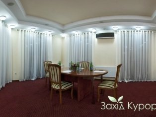 Конференц зал