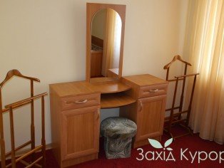 Полулюкс