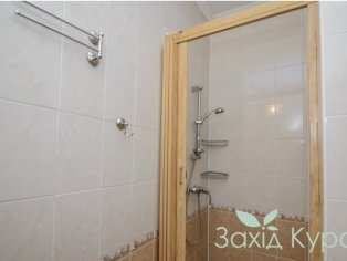 Санаторий "Горная Тиса". 2-местный эконом с двуспальной кроватью