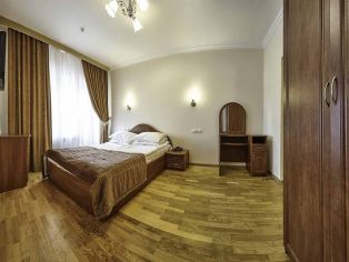 zeleniy-bir-luks_4