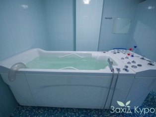 Лечебная ванна