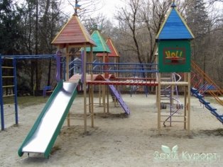 Детская площадка