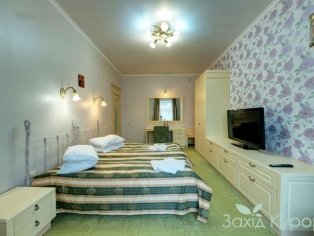 Трехкомнатный номер "Галичина"
