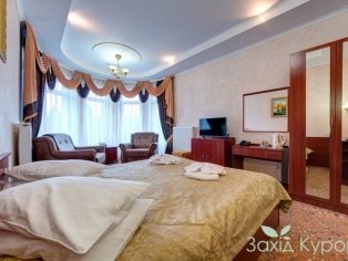 Однокомнатный двухместный полукруглый