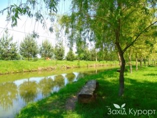 Территория за санаторием для отдыха