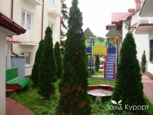 Детская площадка
