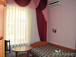 1 местный, 1 комнатный "полулюкс", 2, 3 корпус