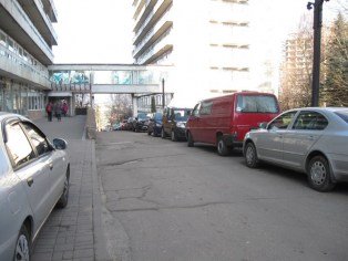 Автостоянка