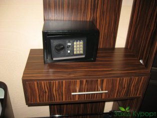 Двухместный номер / Standart Double-Twin. Сейф