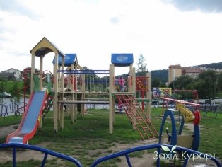 Детская площадка (платная)