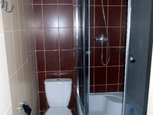 Однокомнатный двухместный полулюкс. Cанузел