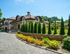 Готель «Letizia Contry Club» Шаян